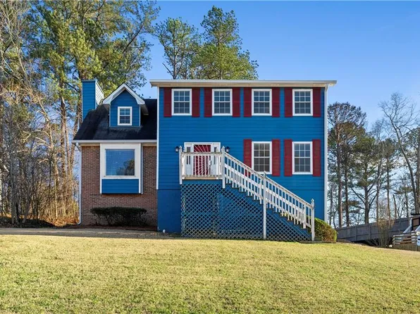 6584 River Glen Dr, Riverdale, GA 30296