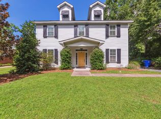 120 Folly Road Blvd, Charleston, SC 29407
