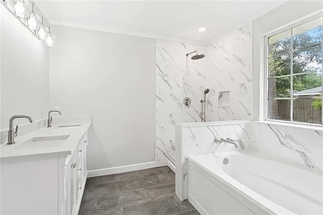 2190 Steven St — Photo 12