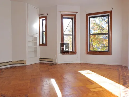 Rented by Highline Residential | media 2