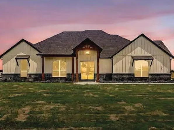 135 Vz County Road 3811, Wills Pt, TX 75169