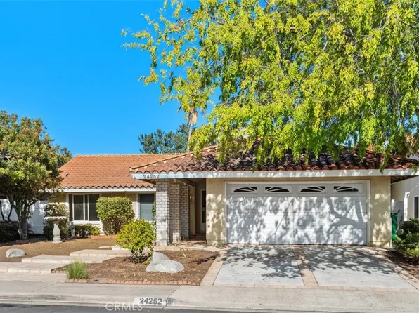 24252 Chrisanta Dr, Mission Viejo, CA 92691
