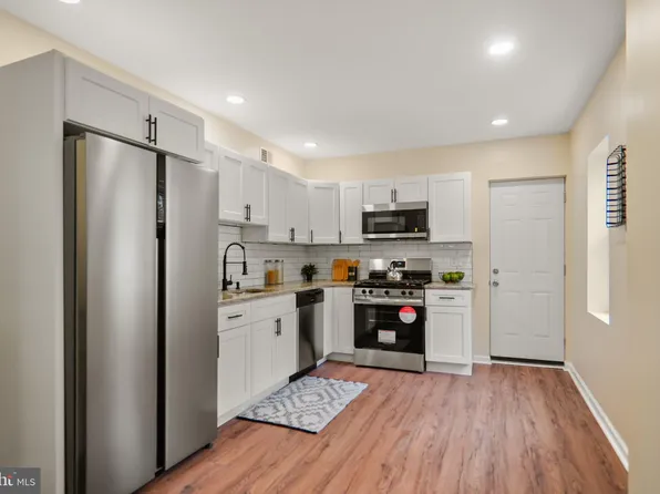 1711 N Lindenwood St, Philadelphia, PA 19131