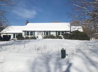 5 Lary Rd, Wolfeboro, NH 03894