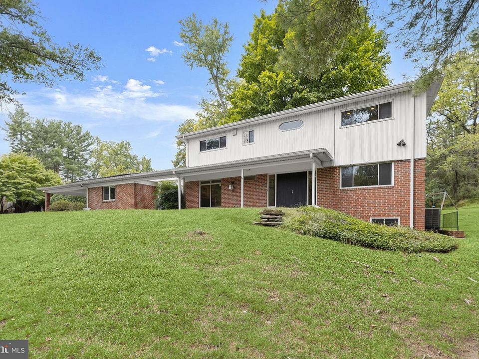 1st image of 118 Swanhill Ct
