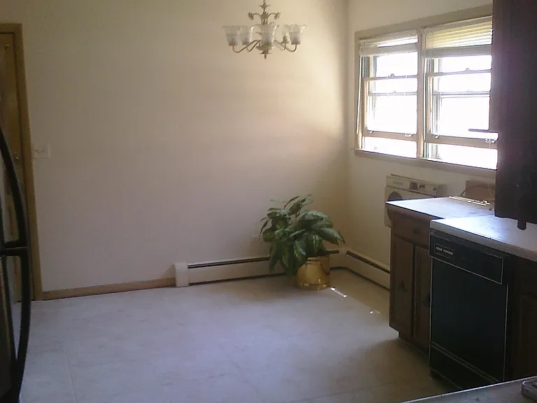 5869 N Nagle Ave #3B — Photo 2