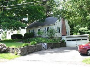 62 Triangle St, Amherst, MA 01002
