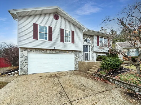 1253 Orion Way, Saint Peters, MO 63376