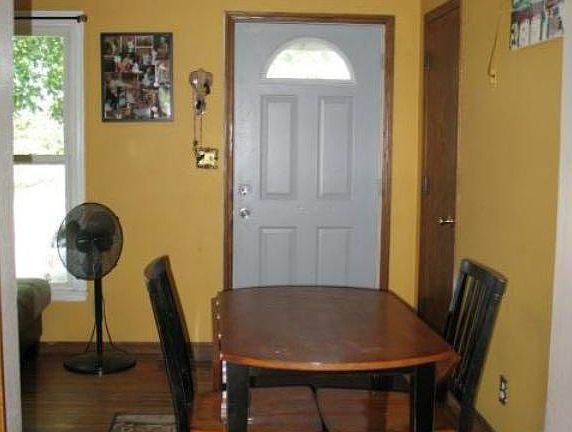 2nd image of 3431 2nd St NE