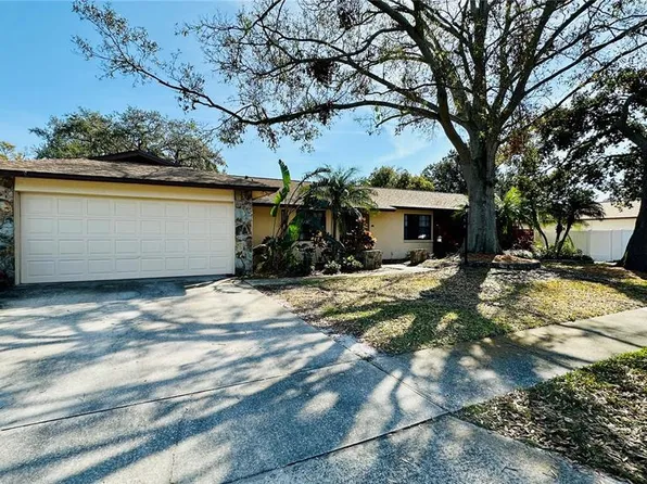 1670 Monterey Dr, Clearwater, FL 33756