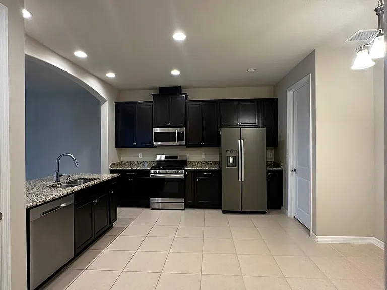 8503 Loren Cove Dr — Photo 10