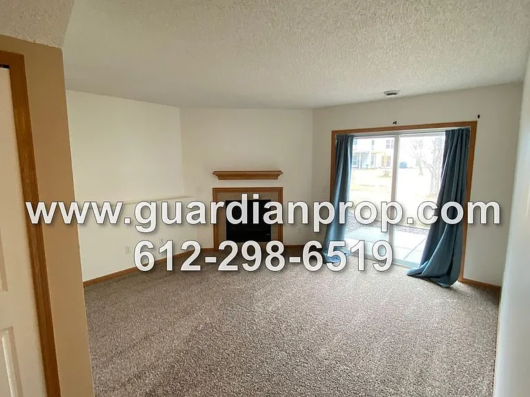 15435 Foster Dr N — Photo 14