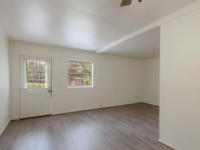 712 Cline St #D — Photo 5