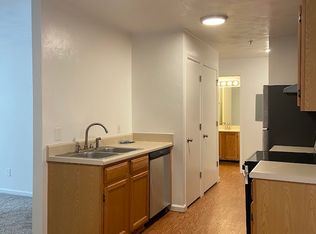 428 Acorn Grove Ln #G, Chesapeake, VA 23320