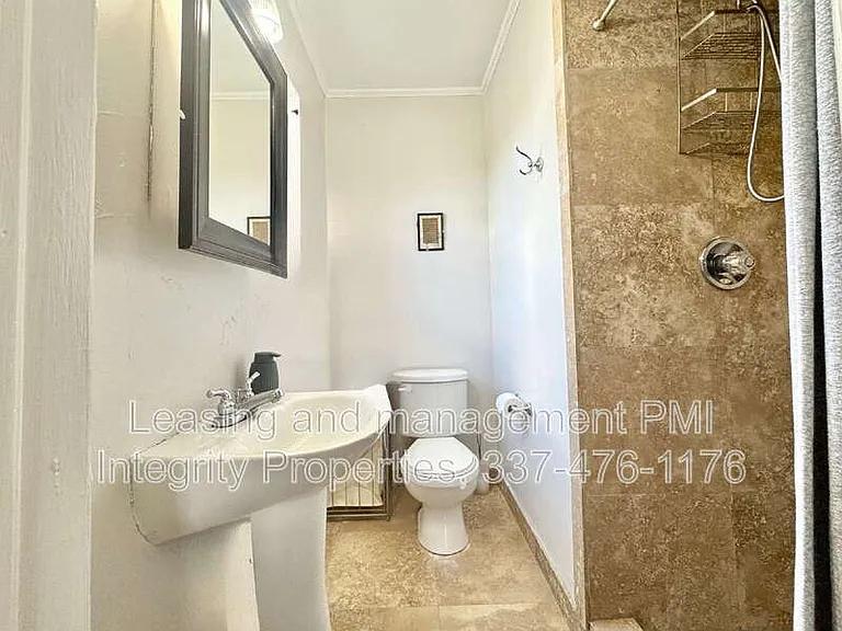 850 N 5th St #206 — Photo 8