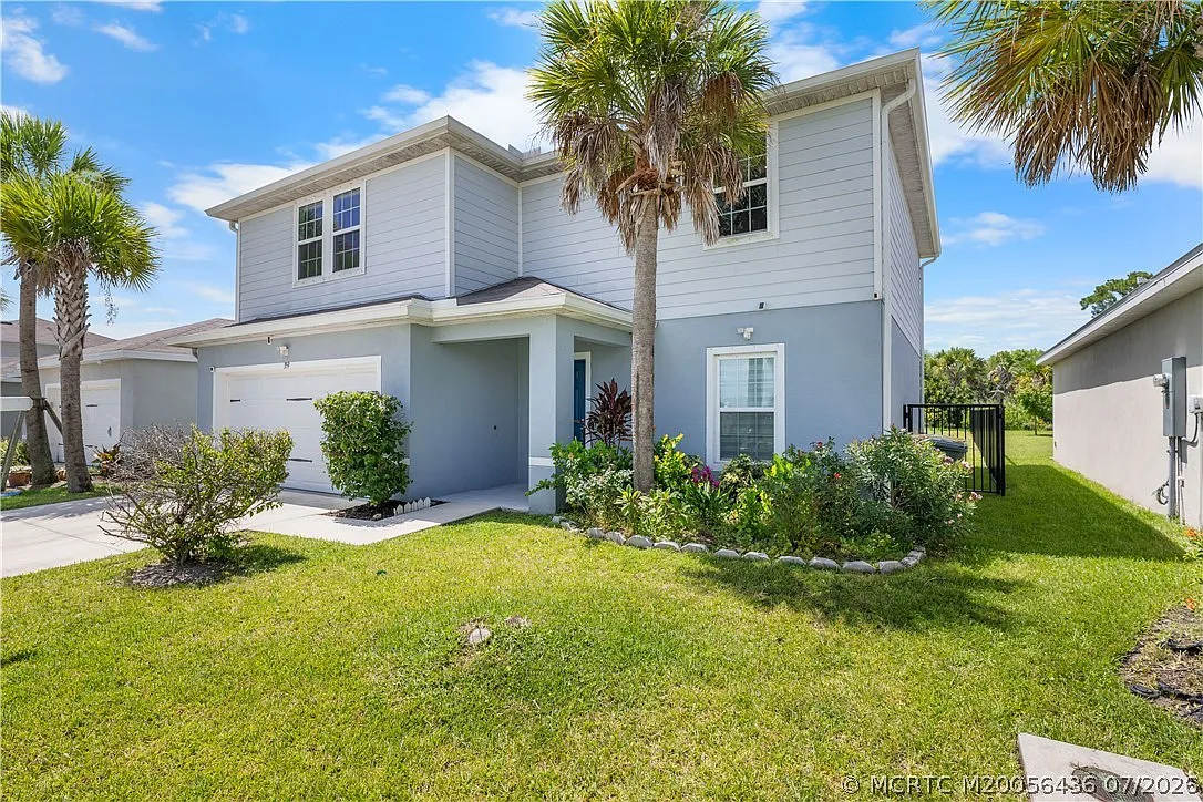 4 bed, 2.5 bath, 2195 sqft, $2,700 — Photo 1