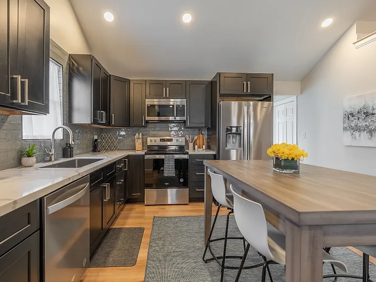 11 McAdoo Ave — Photo 17
