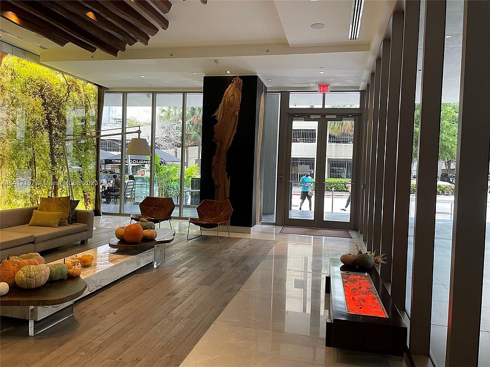 2nd image of 1010 Brickell Ave Unit 2107