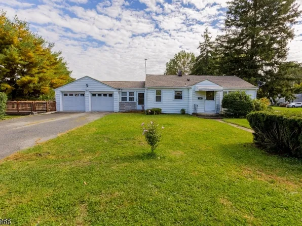 9 Afterglow Way, Riverdale Boro, NJ 07457