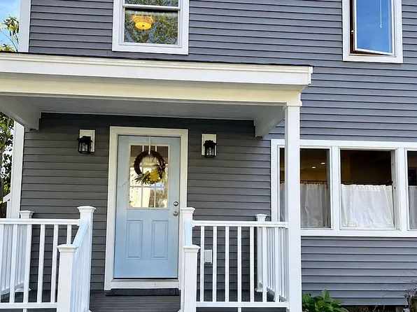 6 Noble Ave, Bath, ME 04530
