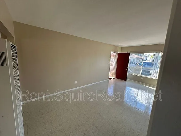 936 W Foothill Blvd #12 — Photo 12