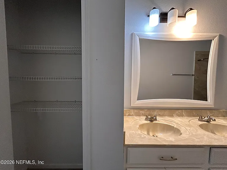 8215 Green Parrot Rd #103 — Photo 14