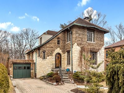 2136 W Howland Ave, Chicago, IL, 60643