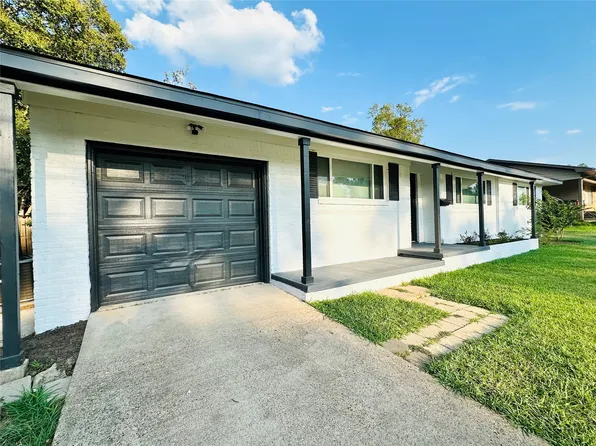 2116 Pinecrest Dr, Tyler, TX 75701