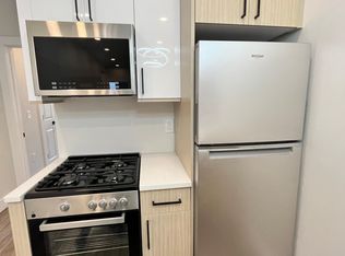 126 Bayview Ave FLOOR 2, Jersey City, NJ 07305