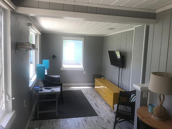 4th image of 150 Old Englewood Rd #98