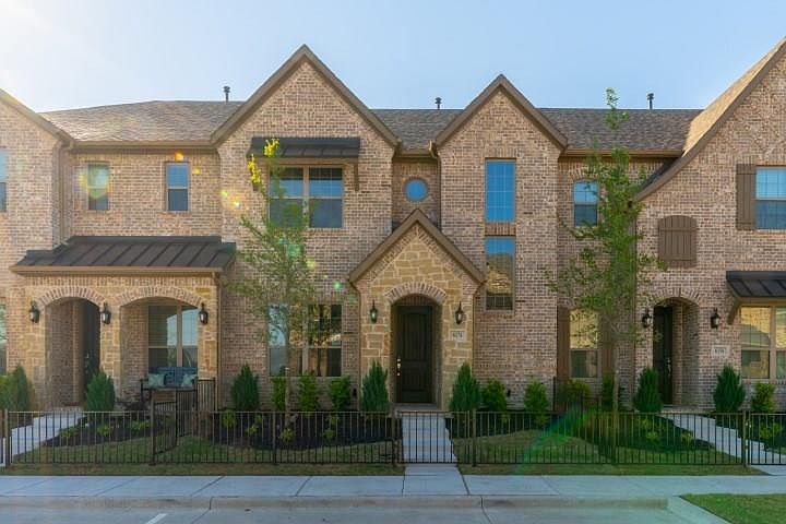 1st image of 6174 Rainbow Valley Pl
