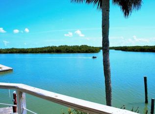 503 Coconut Ave, Goodland, FL 34140