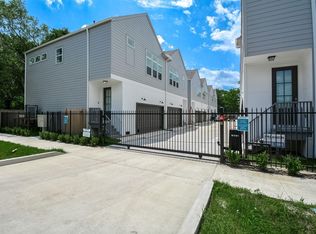 6017 Cypress St, Houston, TX 77074