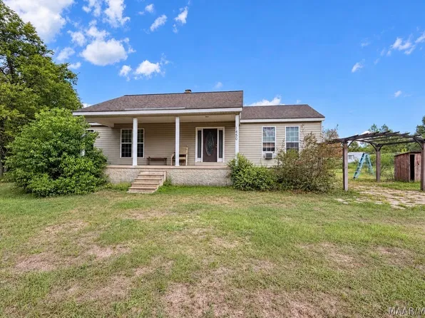 1450 Politic Rd, Elmore, AL 36025