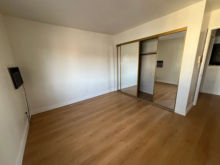 504 S Normandie Ave #301 — Photo 10