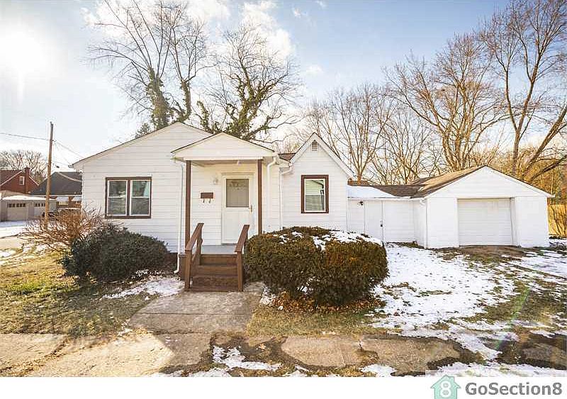 1st image of 3112 Burbank Ave