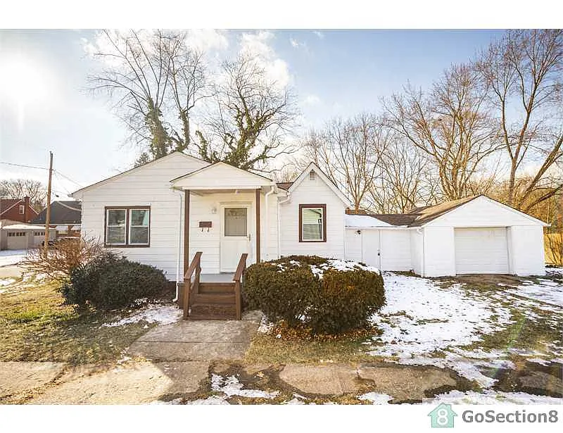 3112 Burbank Ave photo 1