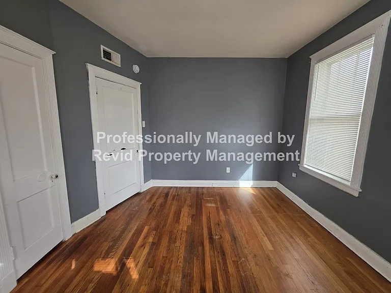 220 S. Cleveland St — Photo 61
