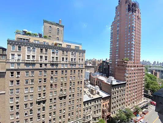 4th image of 130 W 79th St APT 16B