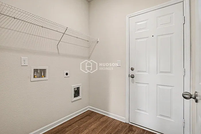 1267 Fendt Dr — Photo 20