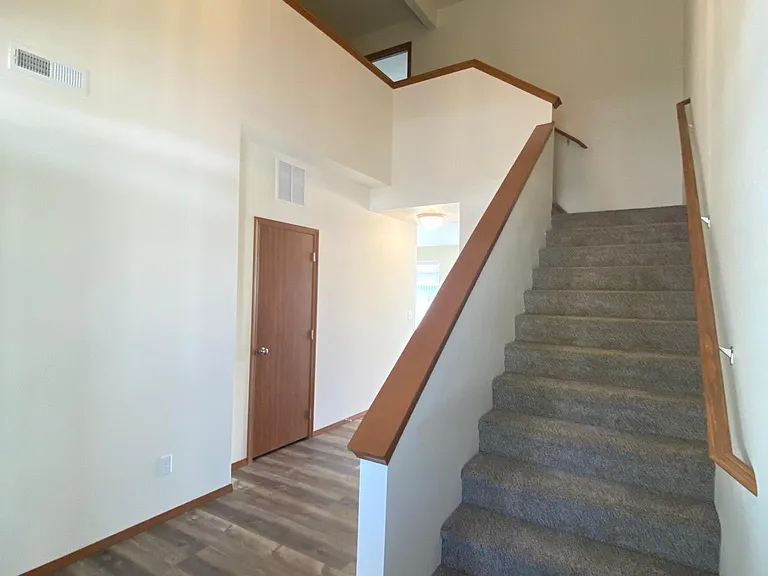 2311 N Bessie Rd — Photo 9