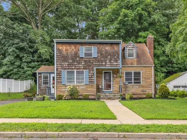 126 Bolton Street, Manchester, CT 06042