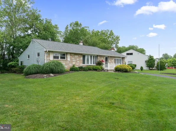 18 Linda Ln, Hatboro, PA 19040