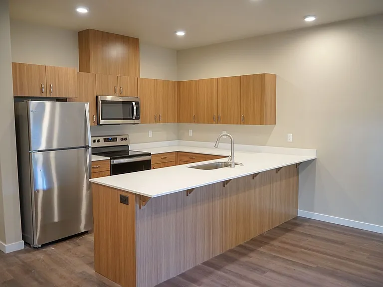 Autumn Woods Apartments — Photo 45