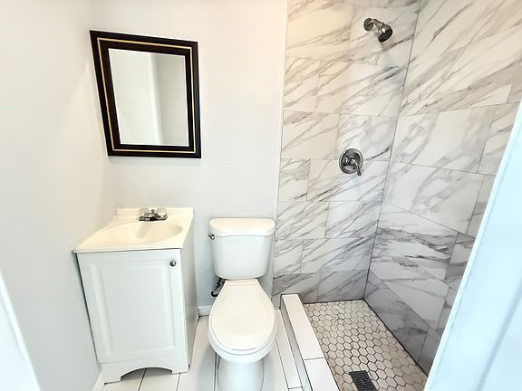 5th image of 103 Guaymas Dr #B
