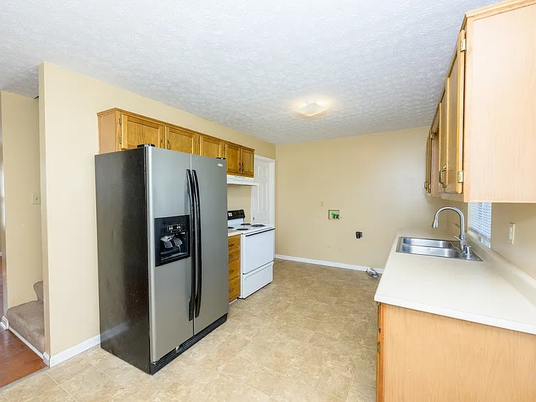803 Candice Ave #D — Photo 8