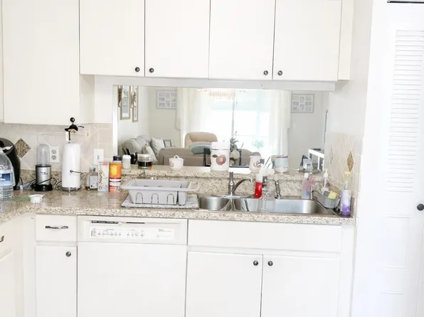 6698 10th Avenue N #106, Lake Worth, FL 33467