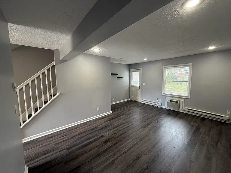 4289 Alpine Hill Ct — Photo 7