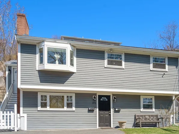 373 Fenno St, Revere, MA 02151