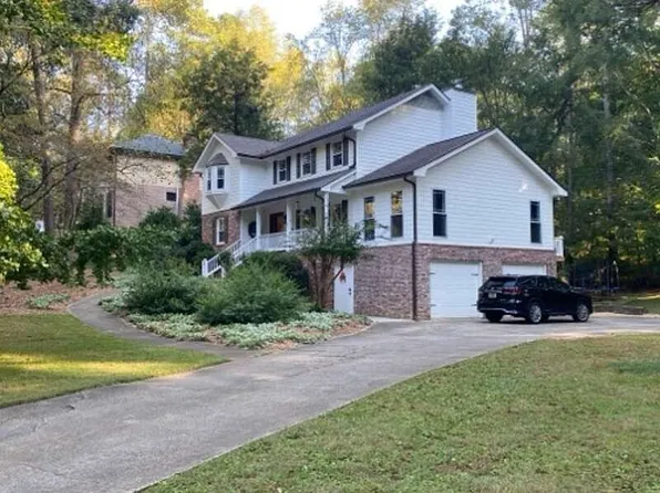 530 Lakemont Ct, Roswell, GA 30075